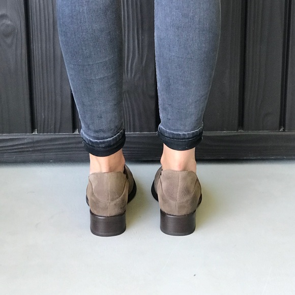 Genuine Leather Tan Burnished Toe Distressed Boots - Picture 3 of 5